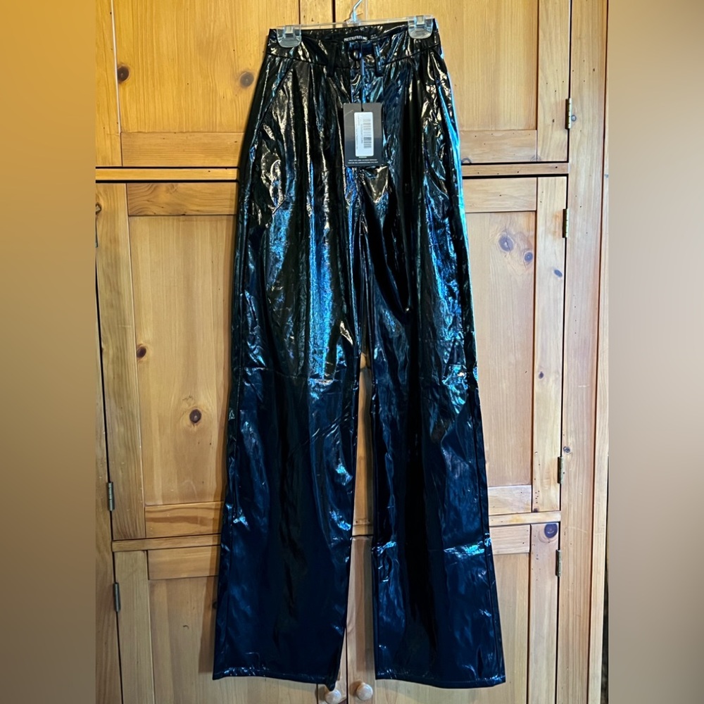 NWT Pretty Little Thing Black Vinyl Patent Leather Wide Leg Pants Size 0